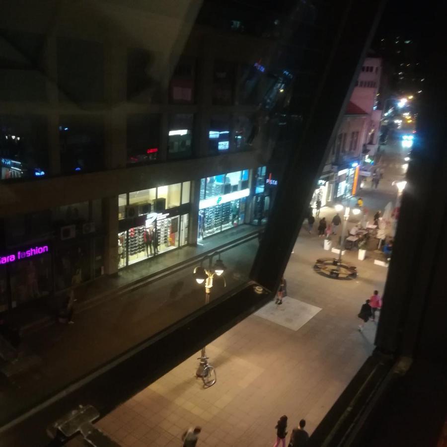 Suvi Centar Daire Ni Dış mekan fotoğraf