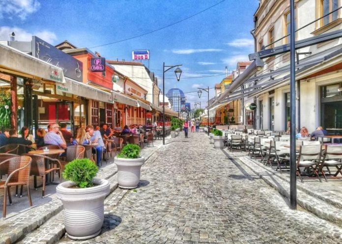 Suvi Centar Daire Ni Dış mekan fotoğraf