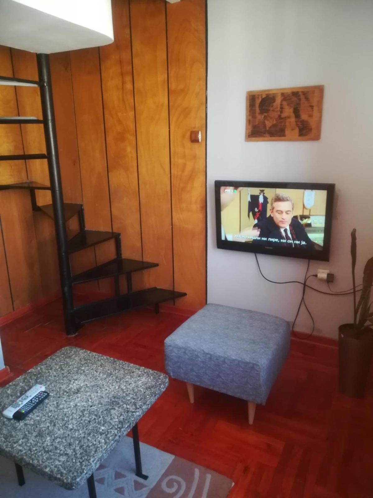 Suvi Centar Daire Ni Dış mekan fotoğraf
